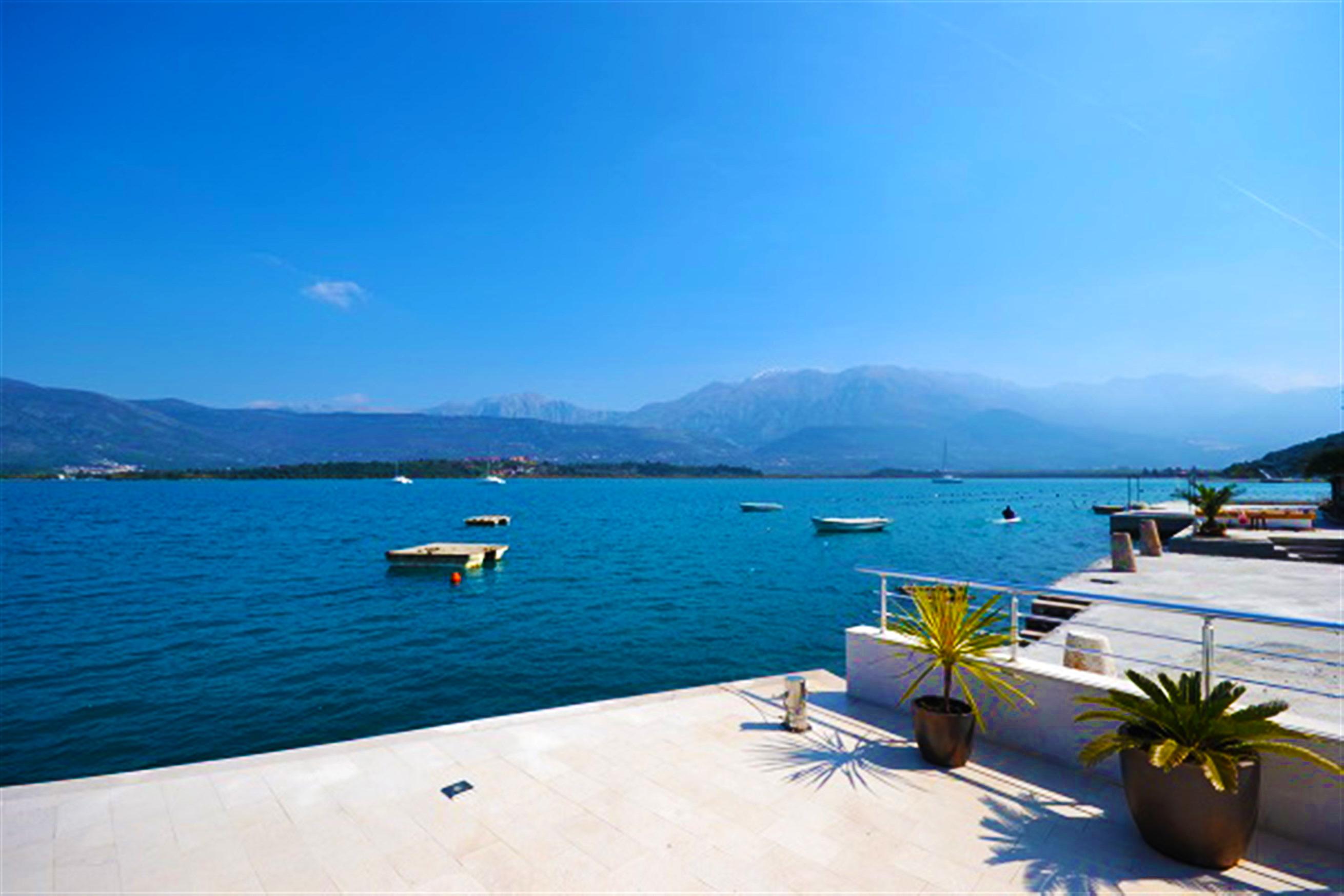 Apartments Monet Tivat Eksteriør billede