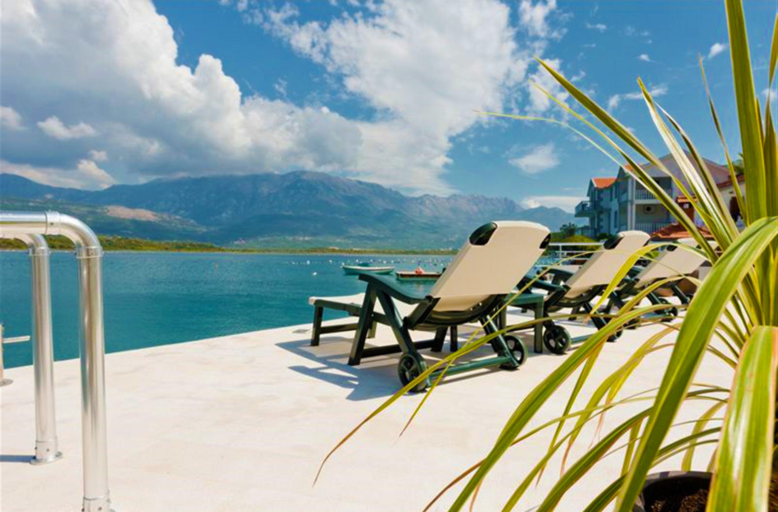 Apartments Monet Tivat Eksteriør billede